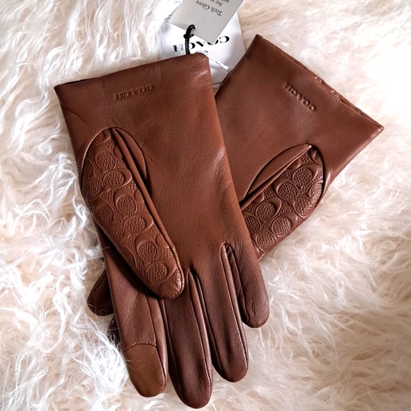Coach NWTs Signature Leather Tech Gloves Size 6 1/2 - Picture 3 of 4